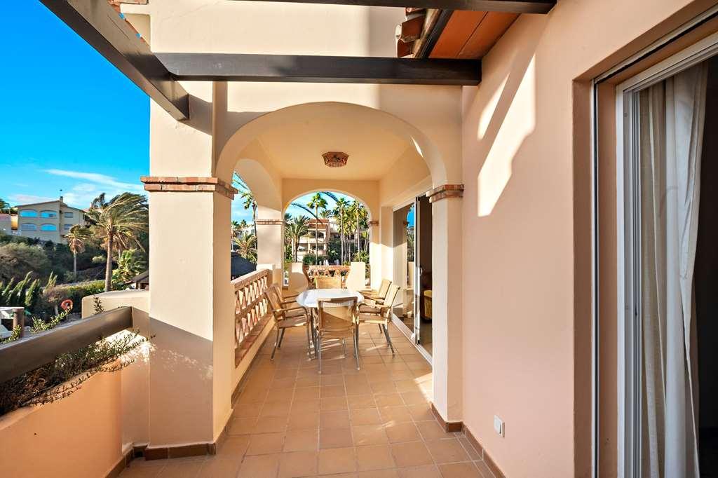 Hotel apartamentowy Ramada & By Wyndham Costa Del Sol 3*