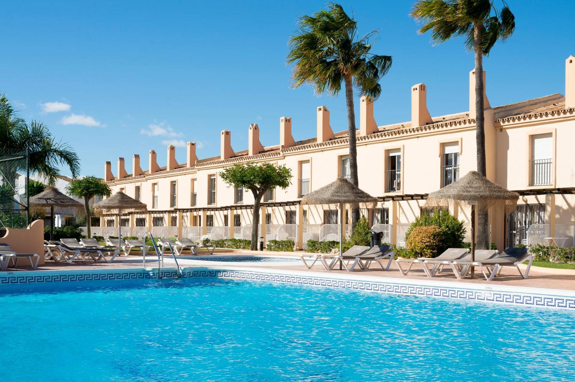 Ramada & By Wyndham Costa Del Sol Appart hôtel